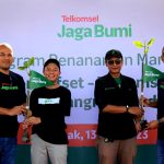 Inisiatif Telkomsel Jaga Bumi Tanam 15.060 Pohon di Hutan Mangrove