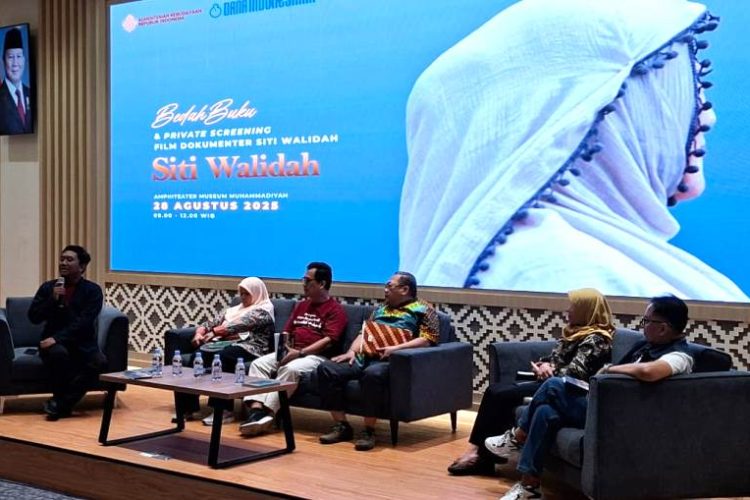 Meniti Sejarah Perjuangan Siti Walidah dari Buku dan Film Dokumenter