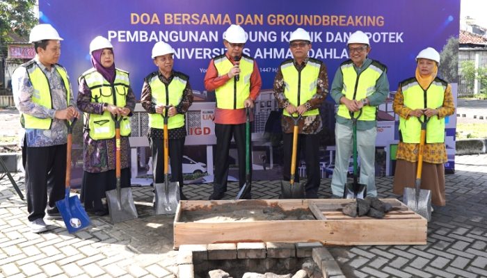 Setelah Operasikan Rumah Sakit, UAD Bangun Apotek dan Klinik