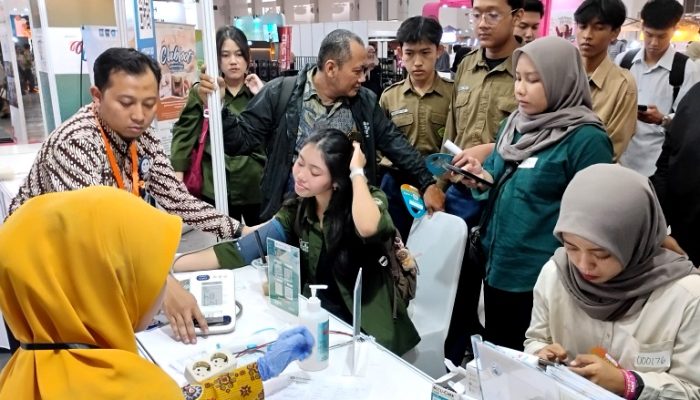 Buka Layanan Kesehatan di JFF 2026, Stand RS PKU Muhammadiyah Dibanjiri Pengunjung