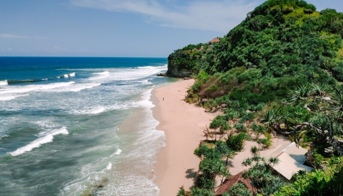 Kantongi Izin Pemda, PT Biru Bianti Indonesia Kembangkan Pantai Sanglen