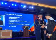 UAD Lepas 1.096 Wisudawan, 790 Lulusan Raih Cumlaude