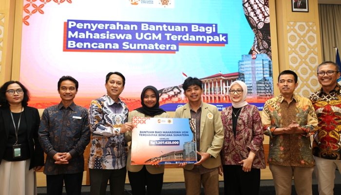LPS Bantu Rp 1,2 Miliar ke UGM, Bayar UKT 100 Mahasiswa Terdampak Banjir
