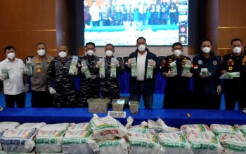 Operasi Gabungan Gagalkan Penyelundupan 1,3 Ton Ketamine di Perairan Natuna