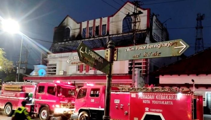 Hamzah Batik Malioboro Terbakar